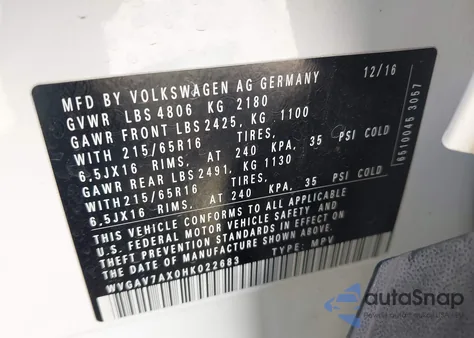 2017 Volkswagen Tiguan 2.0T/2.0T S из США, поврежденный, VIN WVGAV7AX0HK022683